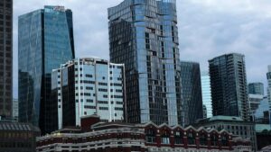 2025 жылға арналған Біріккен Араб Әмірліктері VK жарнама бағалары