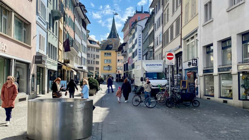 : Kuaishou- Iran , , AI VPN .